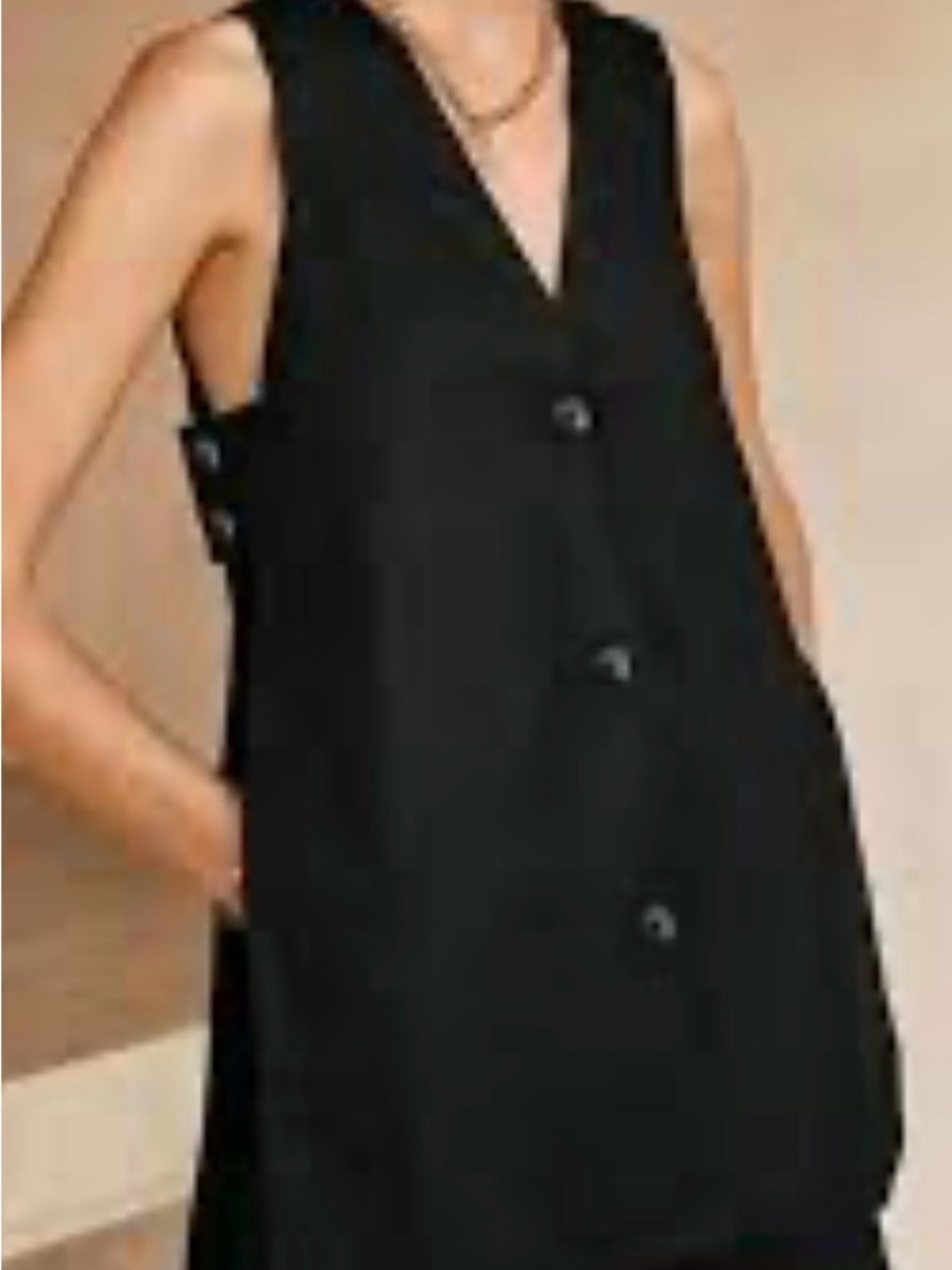 Commense Black Sleeveless Button-Front Tunic